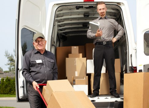 Removal truck hire service for a move in Wandsworth