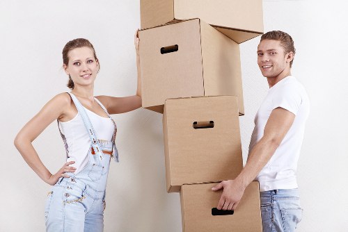 Local moving truck for residential relocation in Wandsworth